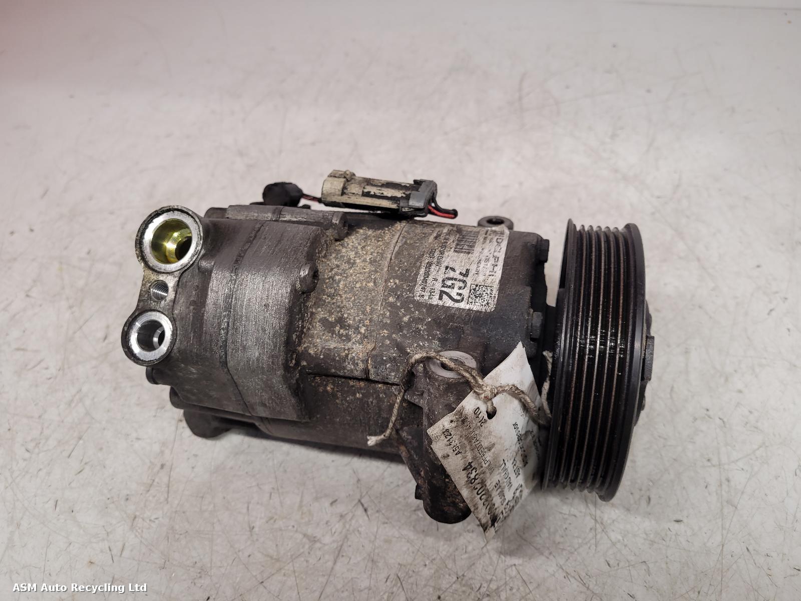 View Auto part Compressor Vauxhall Astra 2010