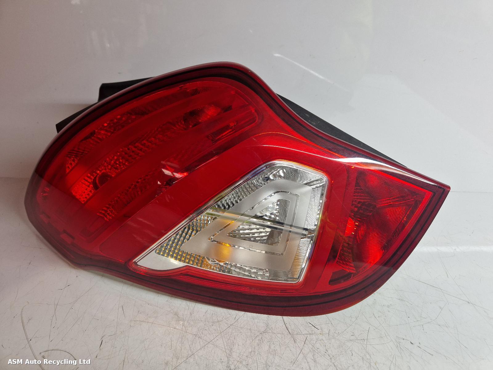View Auto part L Taillight Ssangyong Korando 2015