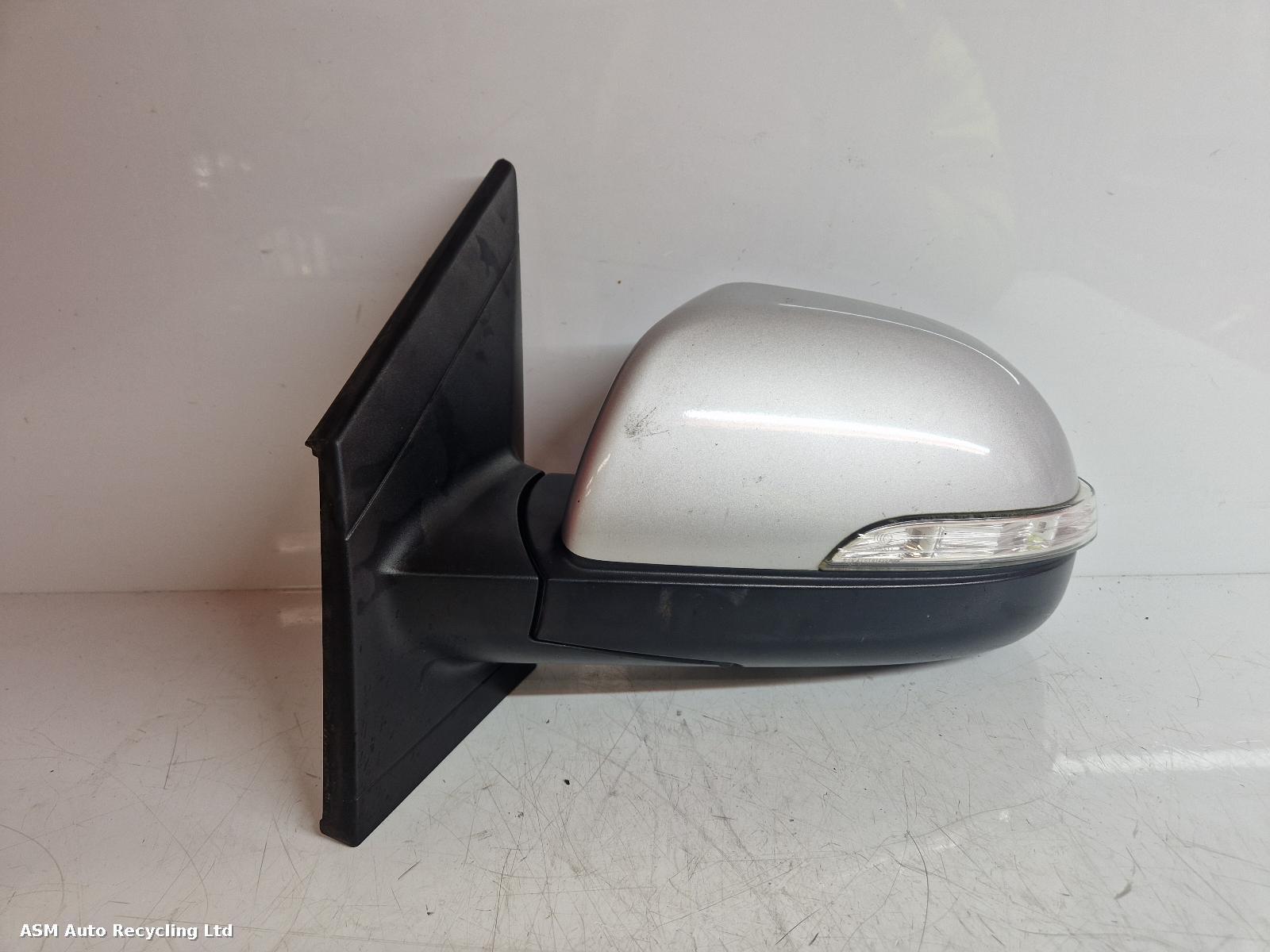 View Auto part L Door Mirror Ssangyong Korando 2015