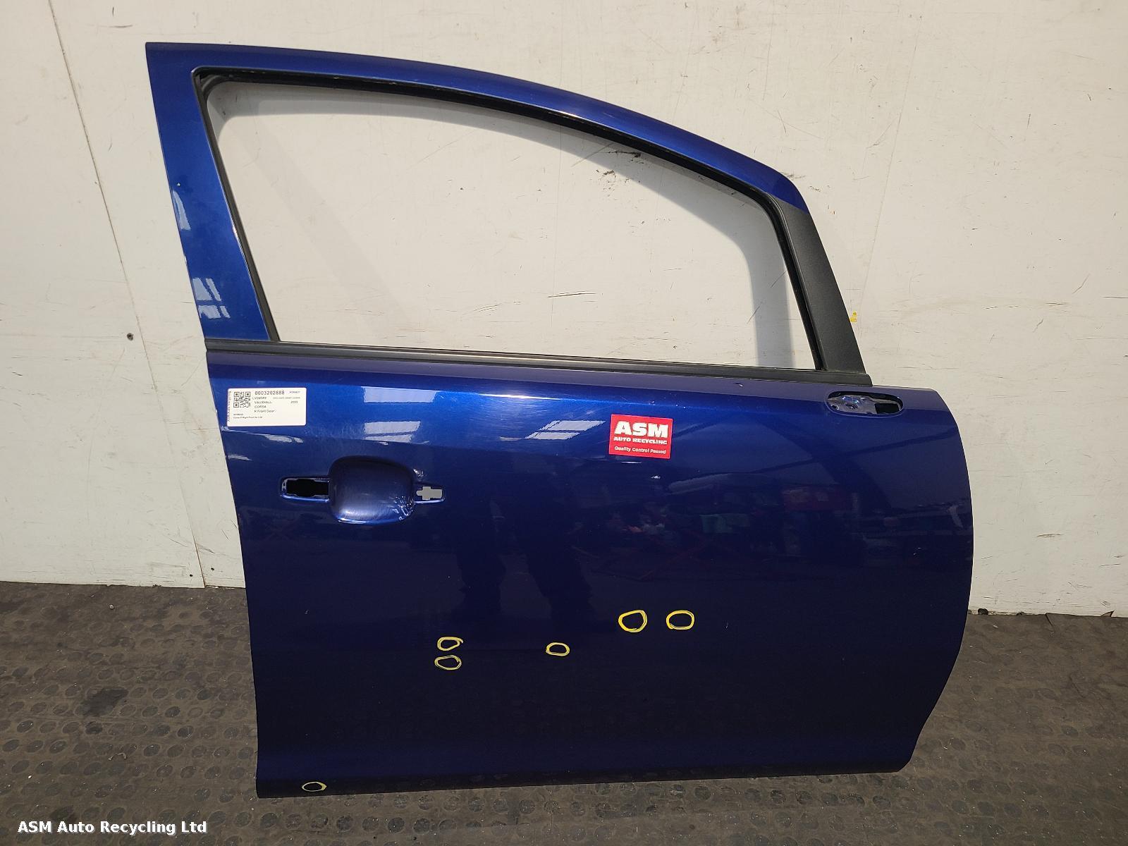 View Auto part R Front Door Vauxhall Corsa 2009