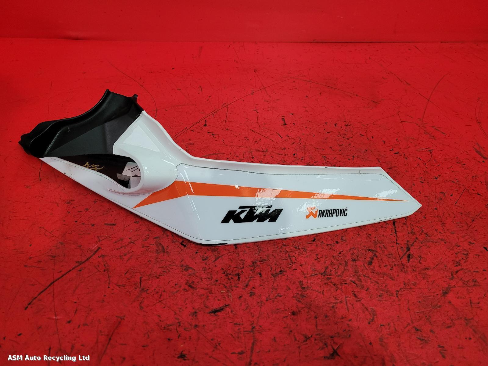 View Auto part Seat Cowl Ktm 125 Duke 2021