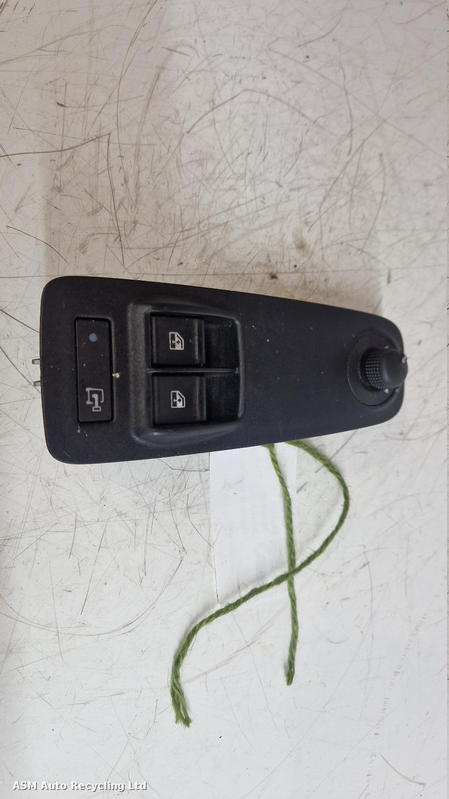 View Auto part Elect. Window Switch Peugeot Boxer 2019