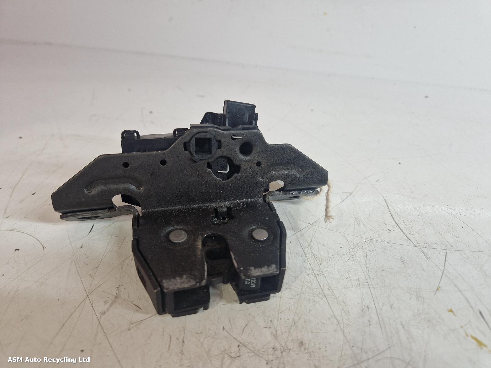 View Auto part Bootlid/Tailgate Lock Vauxhall Zafira 2012