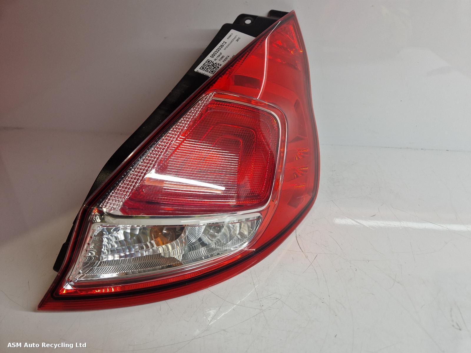 View Auto part R Taillight Ford Fiesta 2015