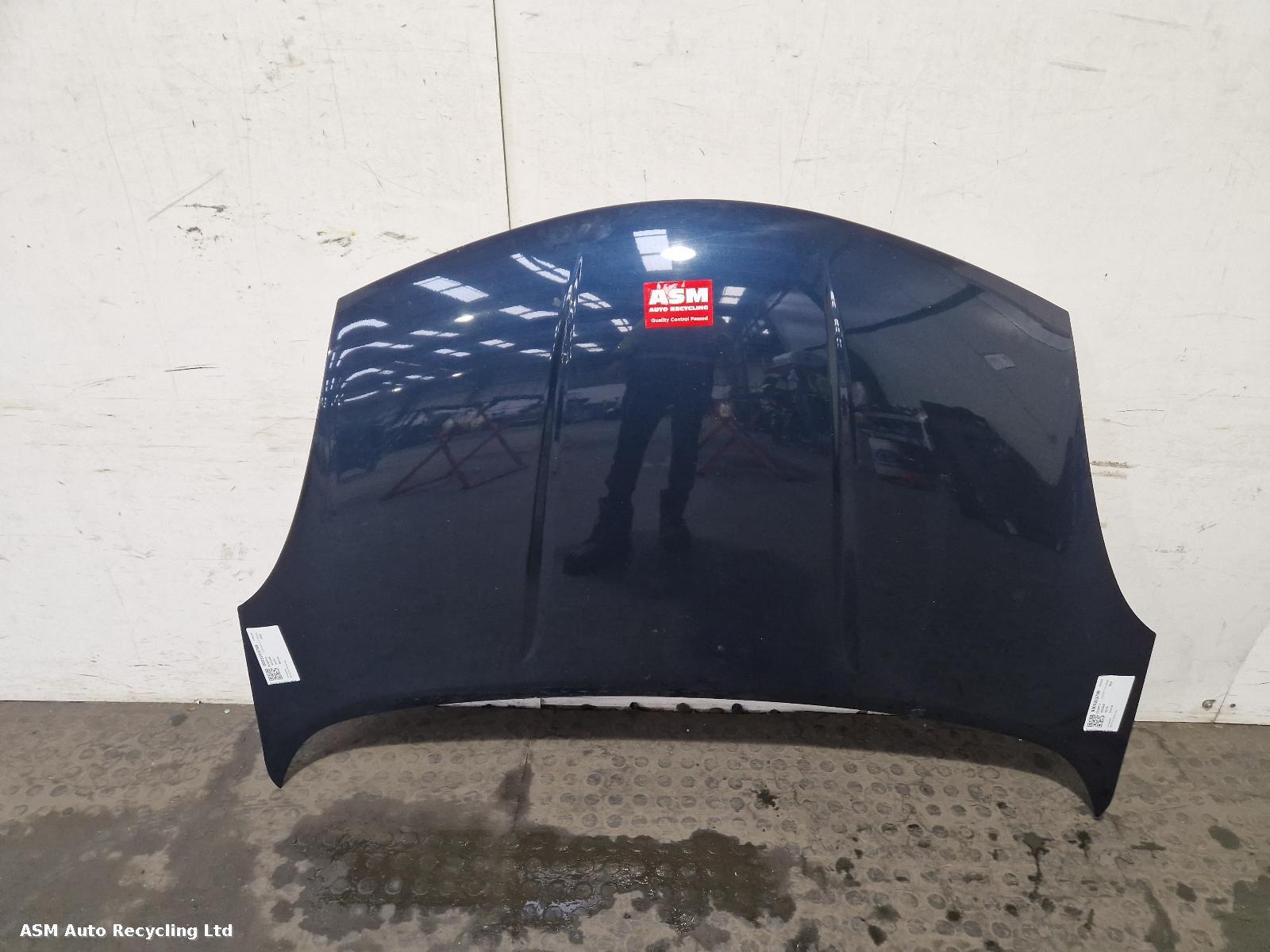 View Auto part Bonnet Nissan Note 2008