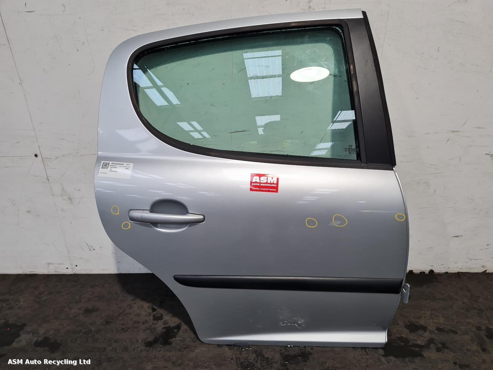 View Auto part R Rear Door Peugeot 207 2006