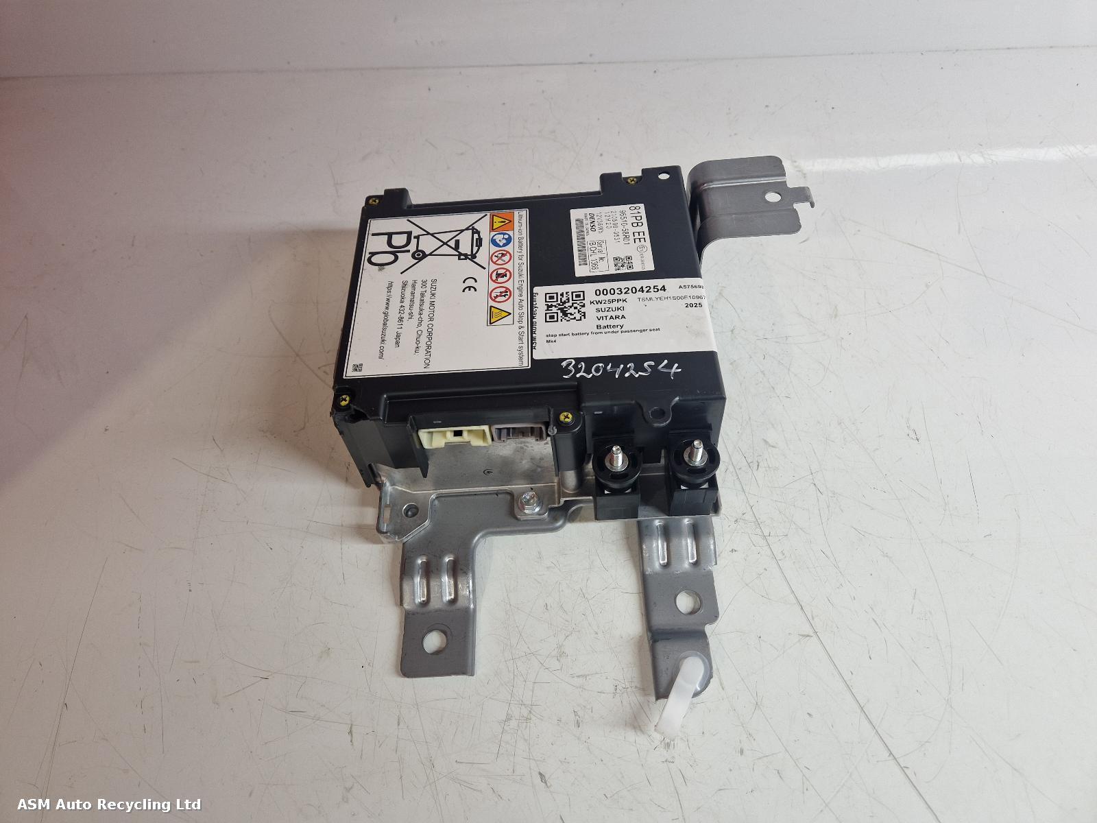 View Auto part Battery Suzuki Vitara 2025