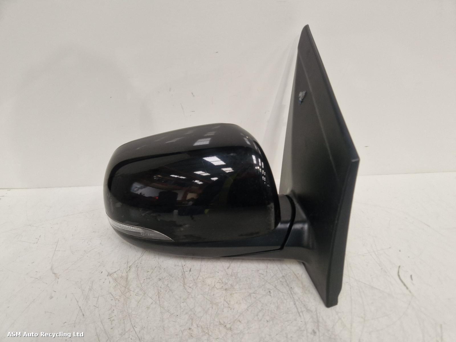 View Auto part R Door Mirror Kia Picanto 2021