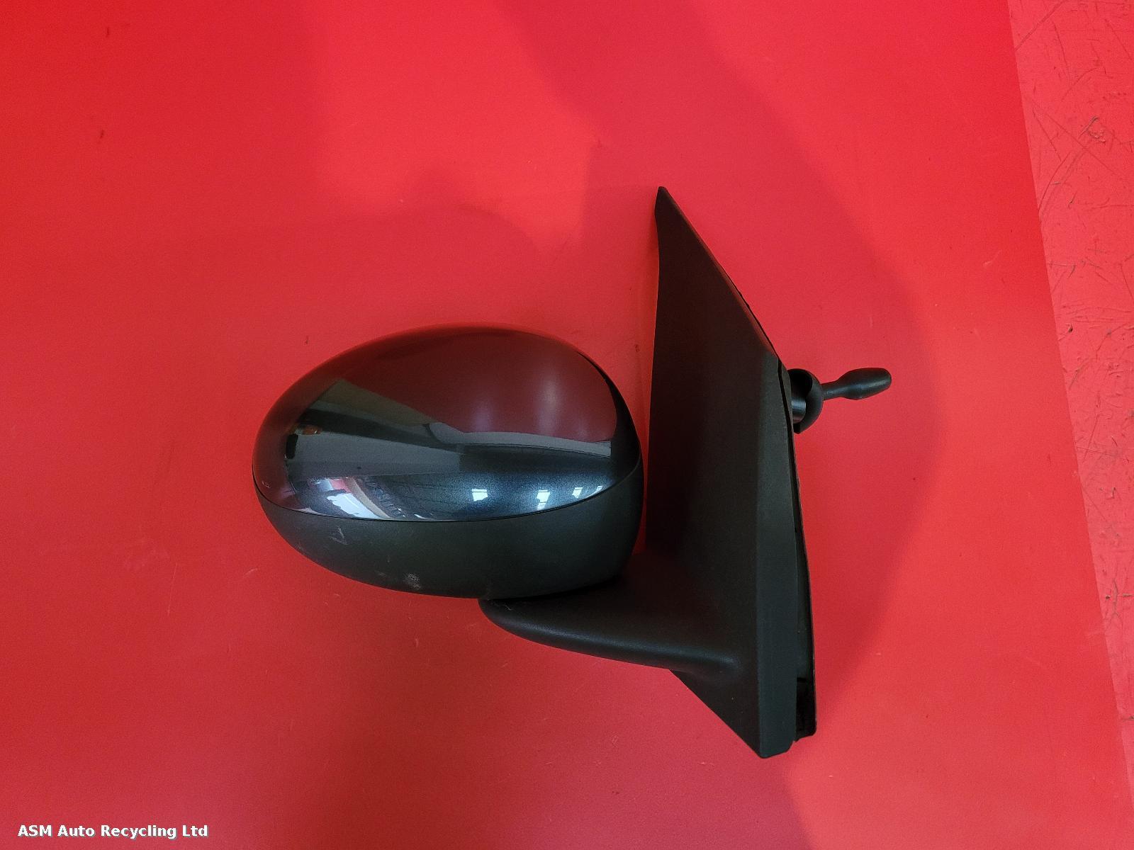 View Auto part R Door Mirror Toyota Aygo 2006