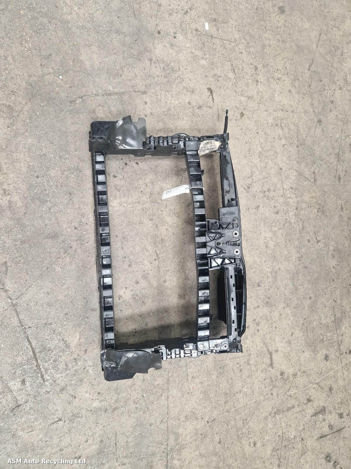 View Auto part Front Panel Volkswagen Golf 2011