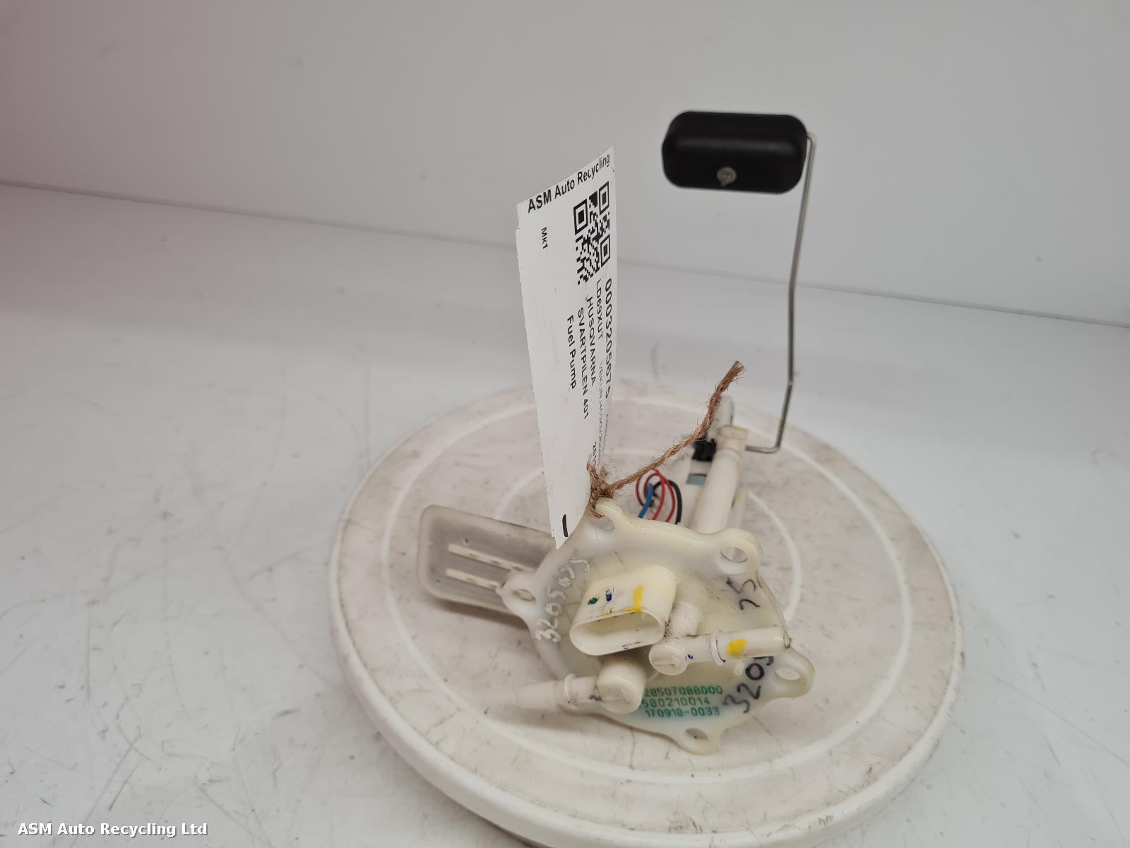 View Auto part Fuel Pump Husqvarna Svartpilen 401 2019