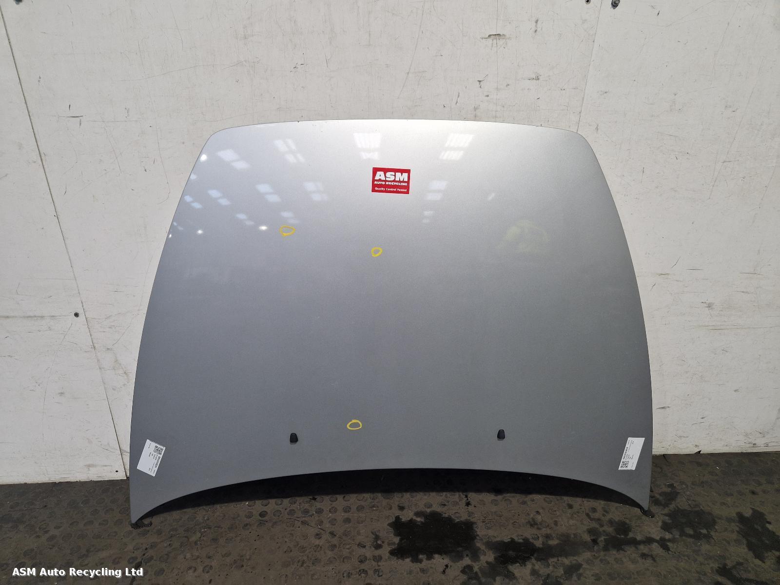 View Auto part Bonnet Volvo V50 2010
