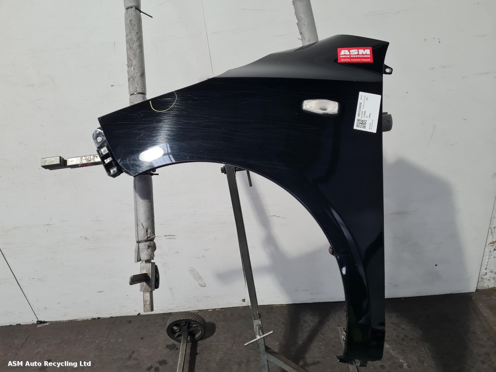 View Auto part L Wing Hyundai I10 2012