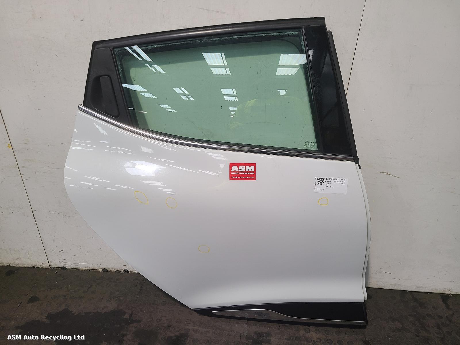 View Auto part R Rear Door Renault Clio 2013