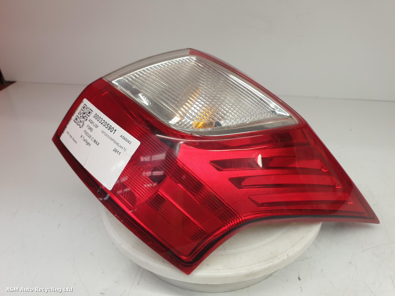 View Auto part R Taillight Ford Focus C Max 2011