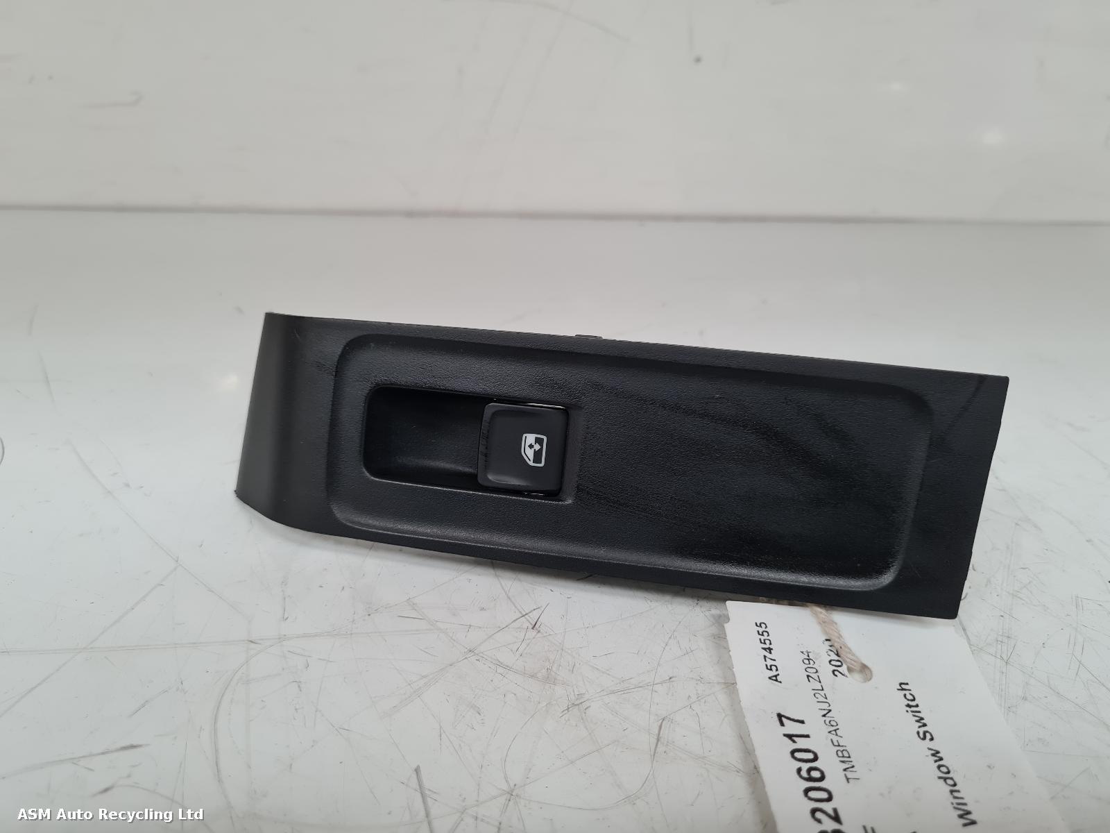 View Auto part Elect. Window Switch Skoda Fabia 2020