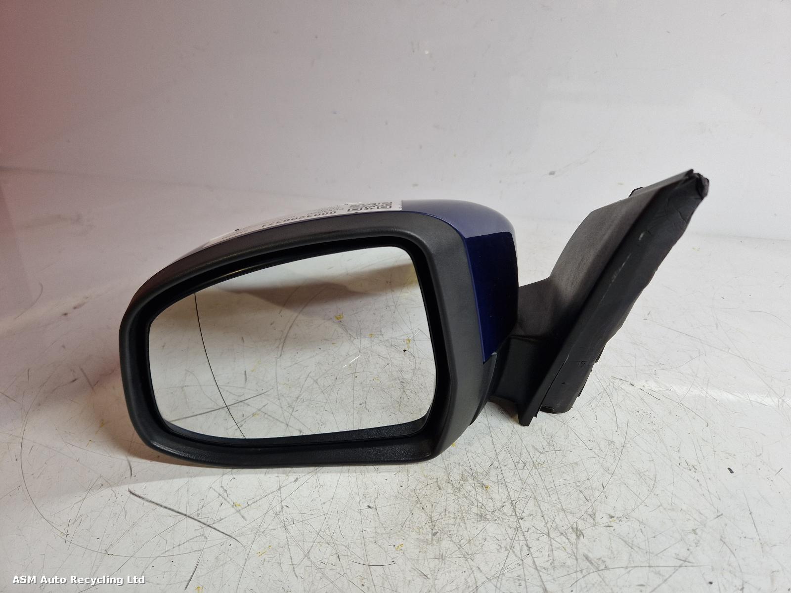 View Auto part L Door Mirror Ford Focus 2013