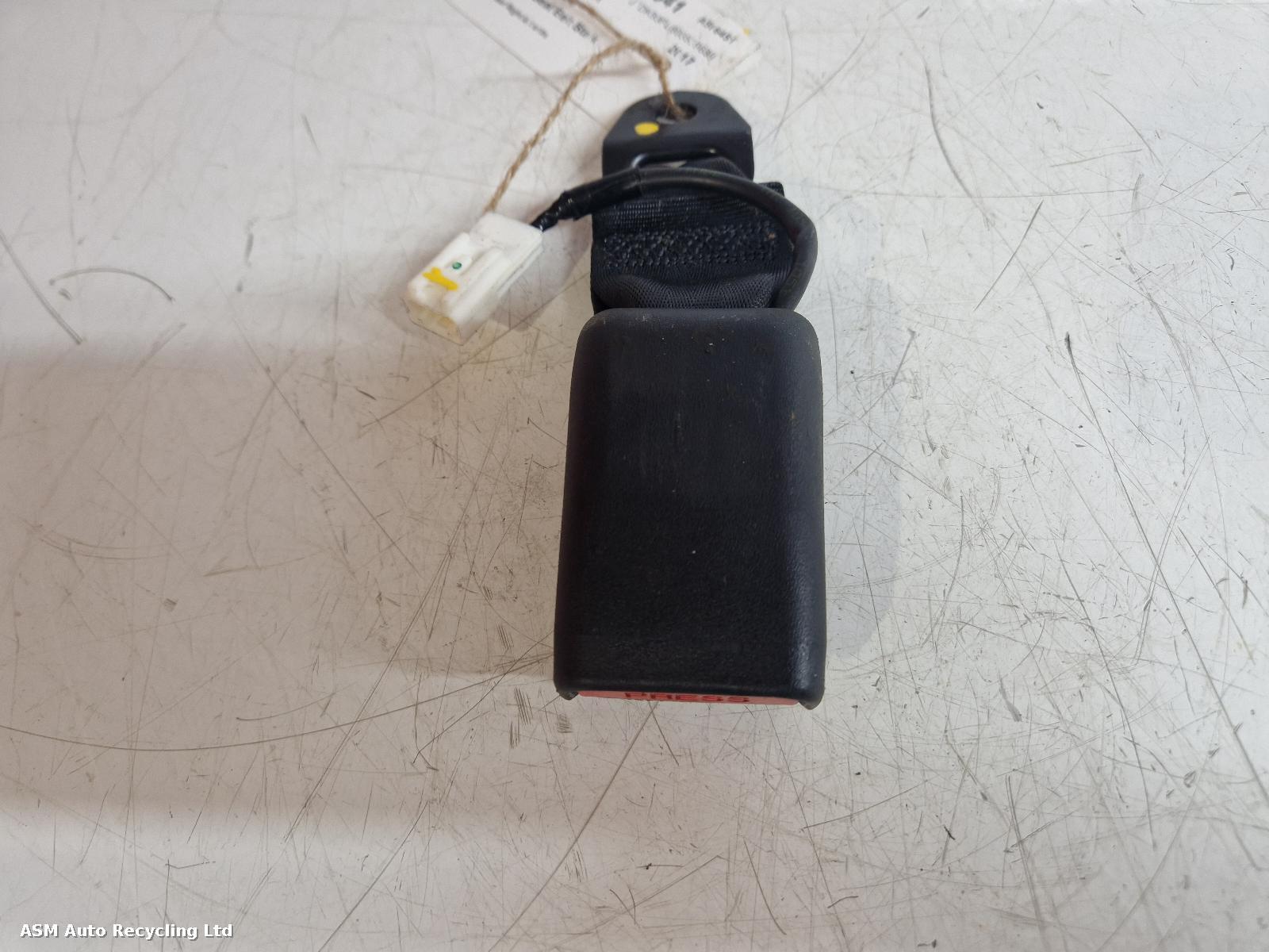 View Auto part Seat Belt Toyota Prius 2017