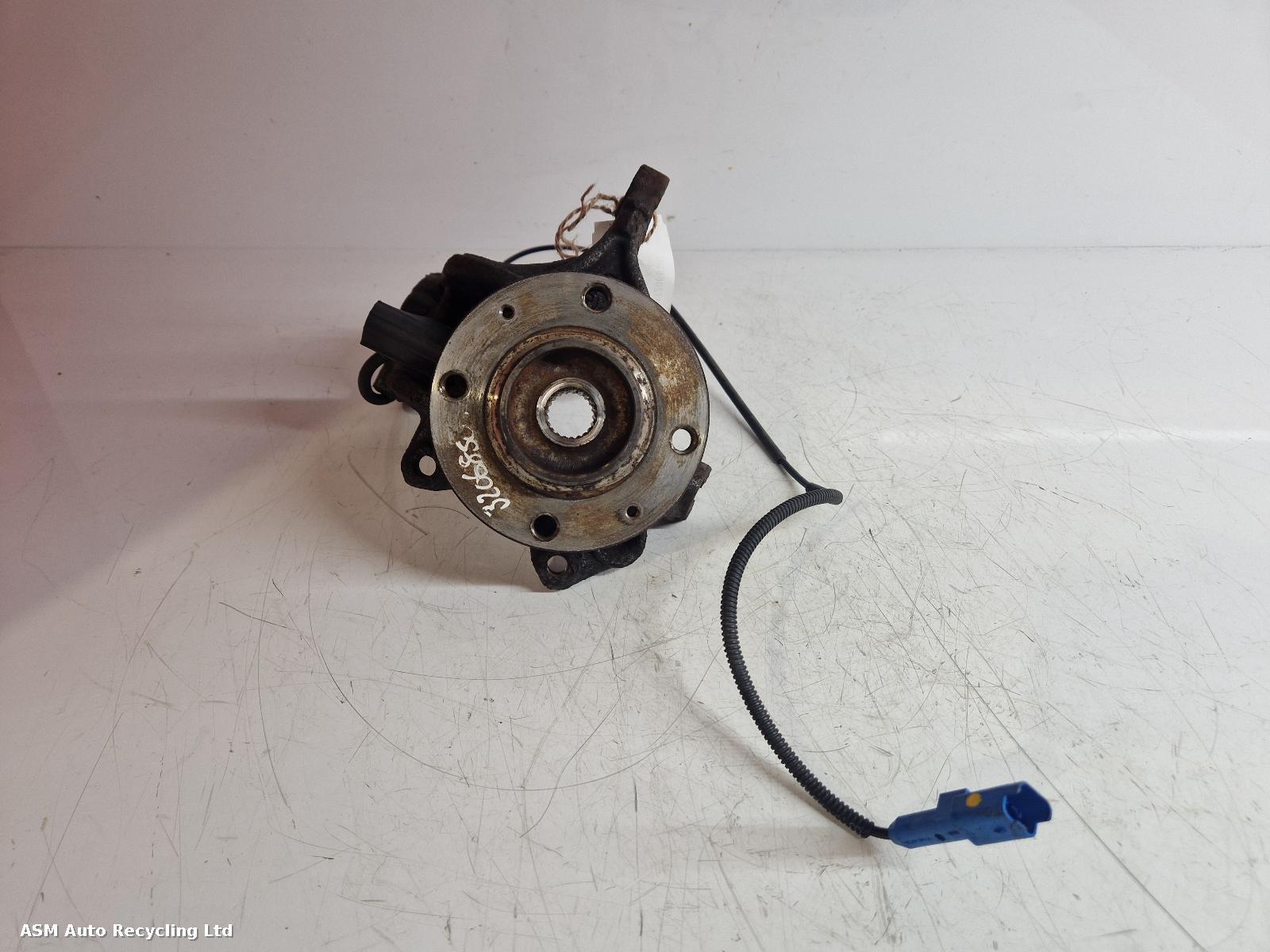 View Auto part LF Hub/Stub Axle Assembly Peugeot 208 2013