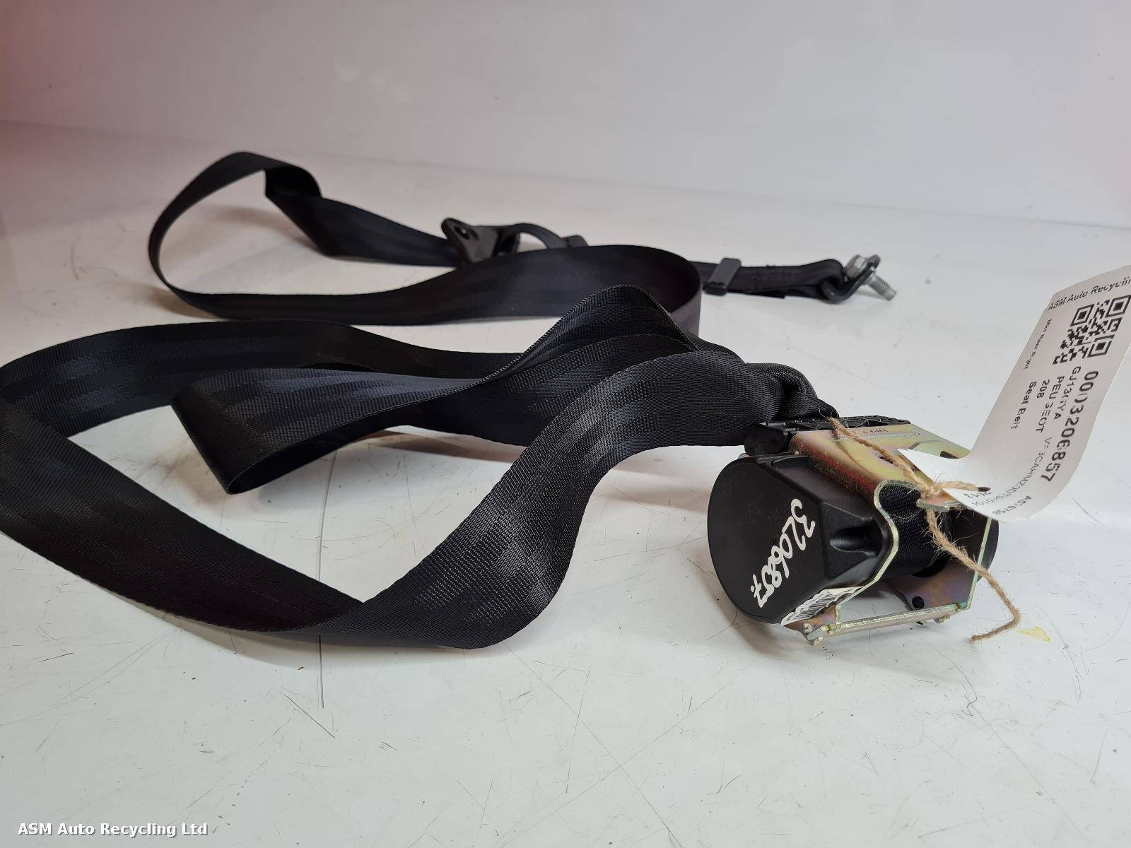 View Auto part Seat Belt Peugeot 208 2013