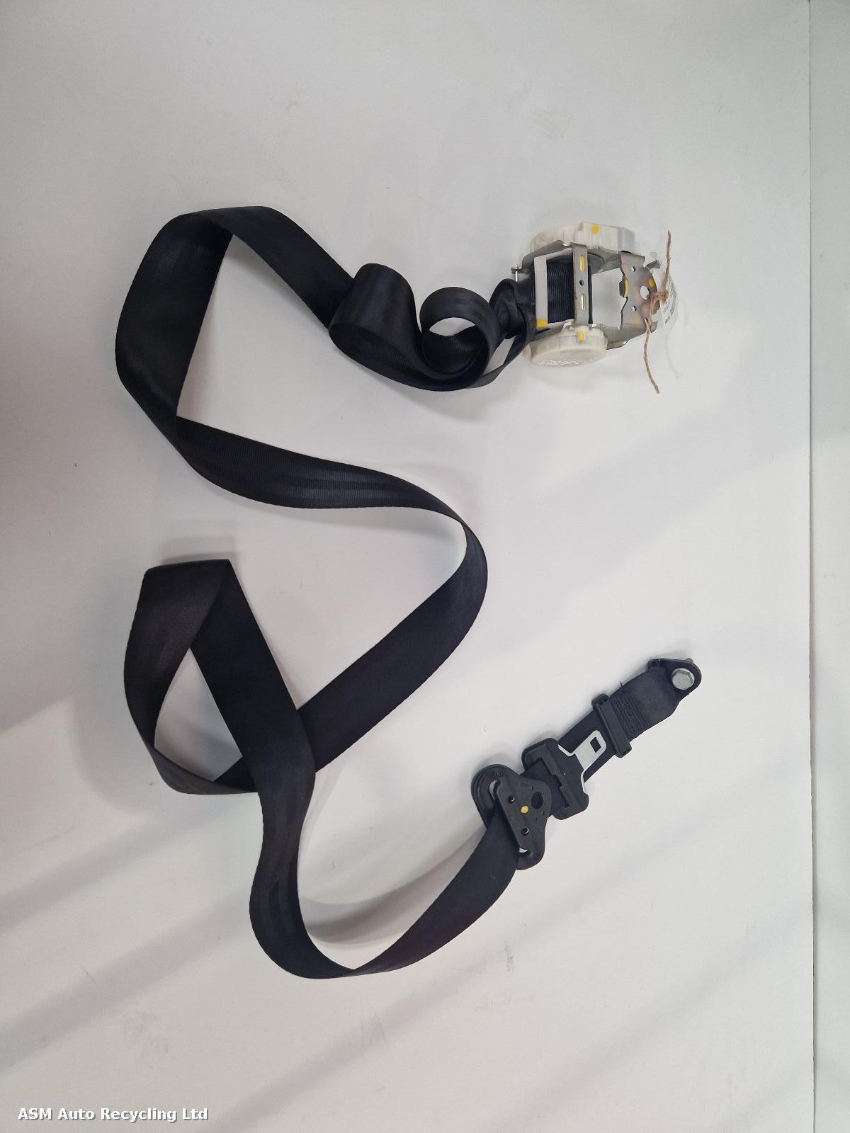 View Auto part Seat Belt Citroen C4 Cactus 2015