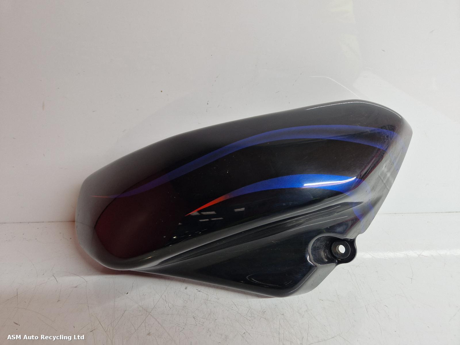 View Auto part Side Panel Right Suzuki Vz800 2005