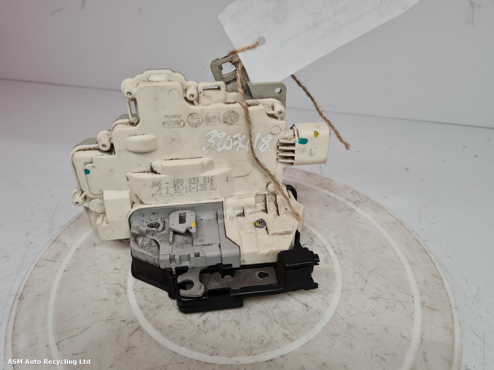 View Auto part Door Lock Assembly Seat Leon 2010