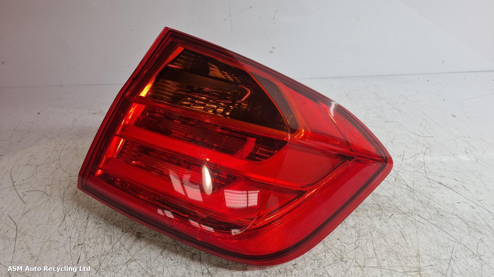 View Auto part R Taillight Bmw 3 Series 2014