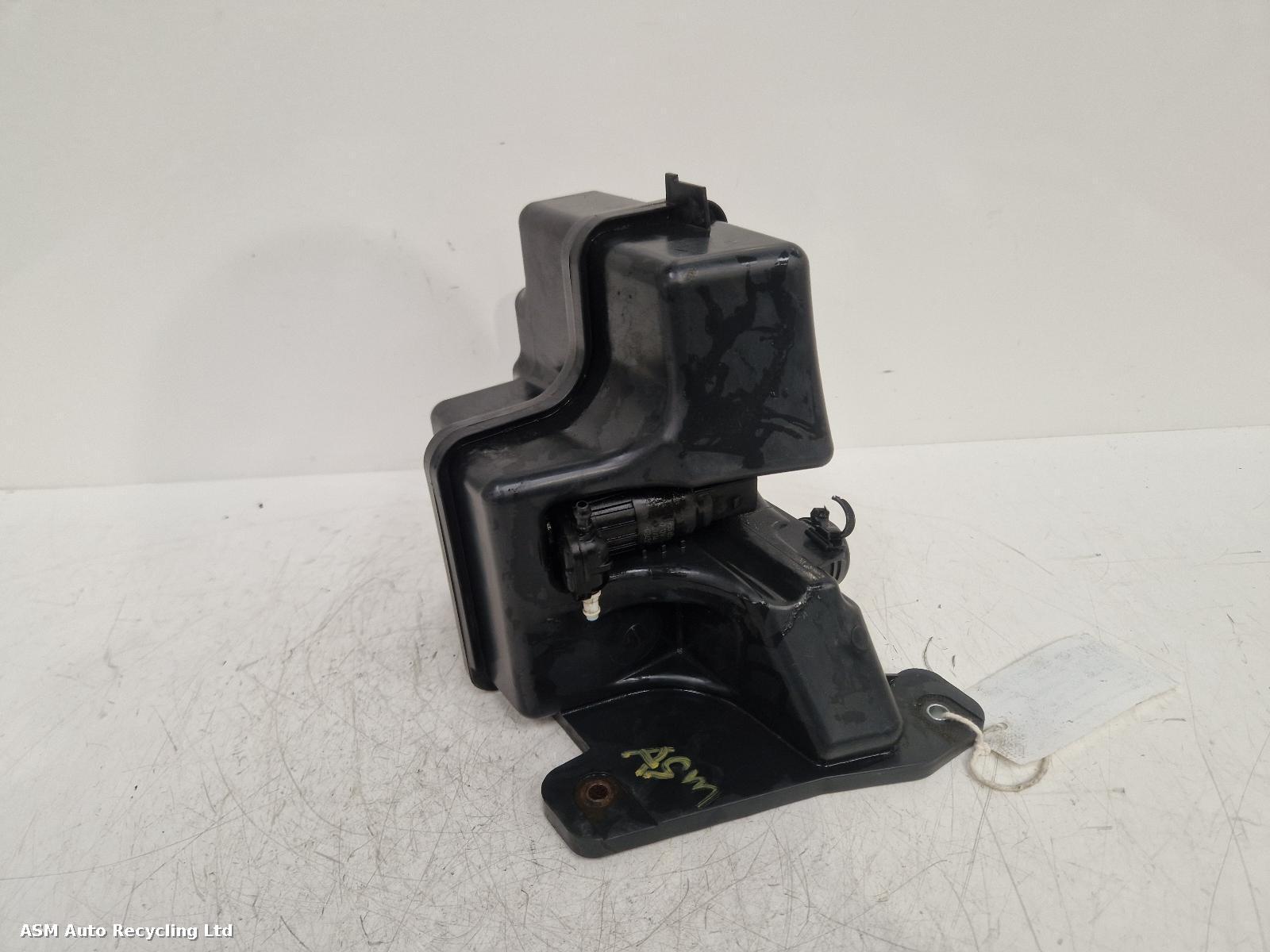 View Auto part Washer Bottle Volkswagen Golf 2014