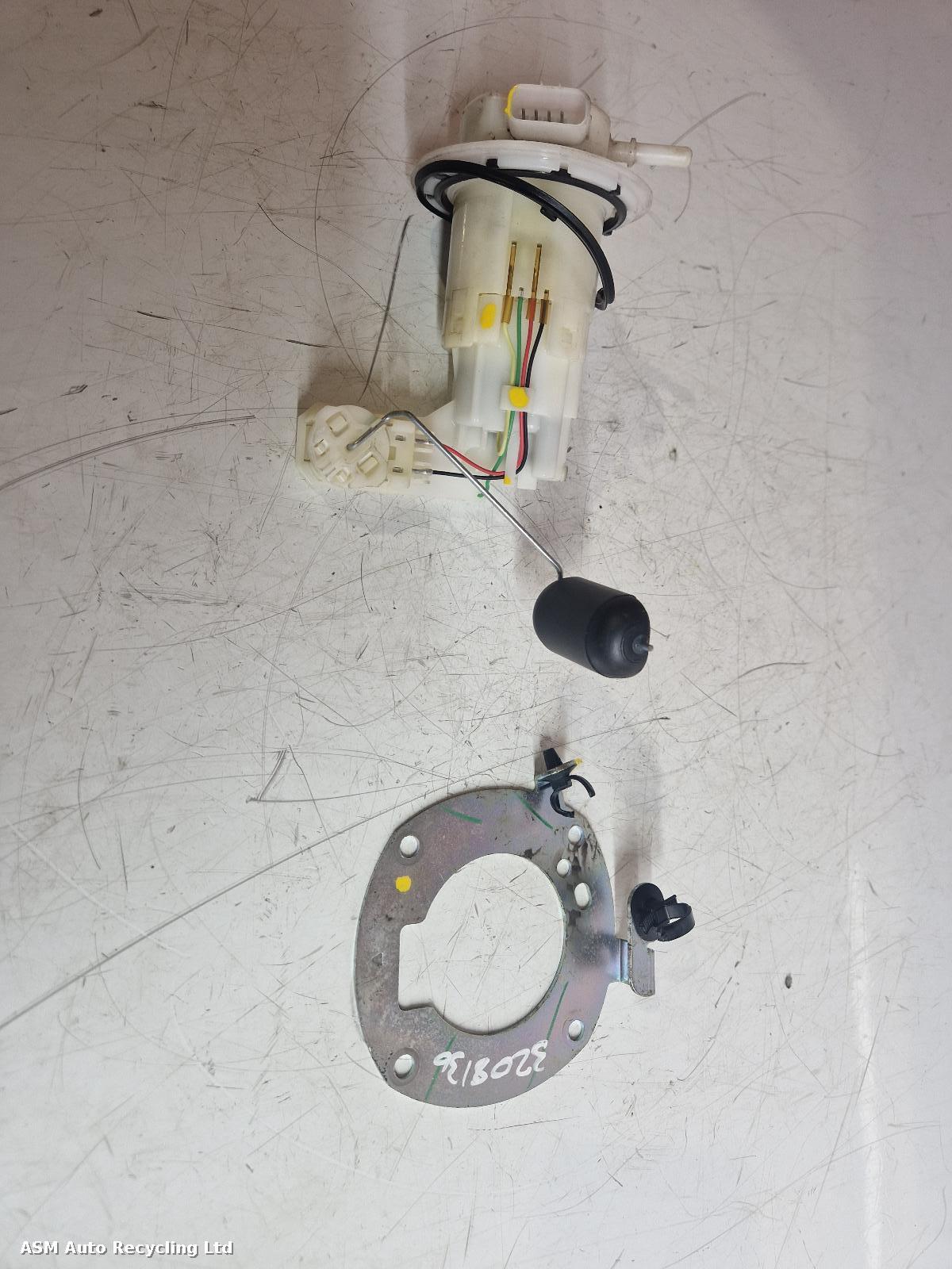 View Auto part Fuel Pump Honda Cb125r 2021