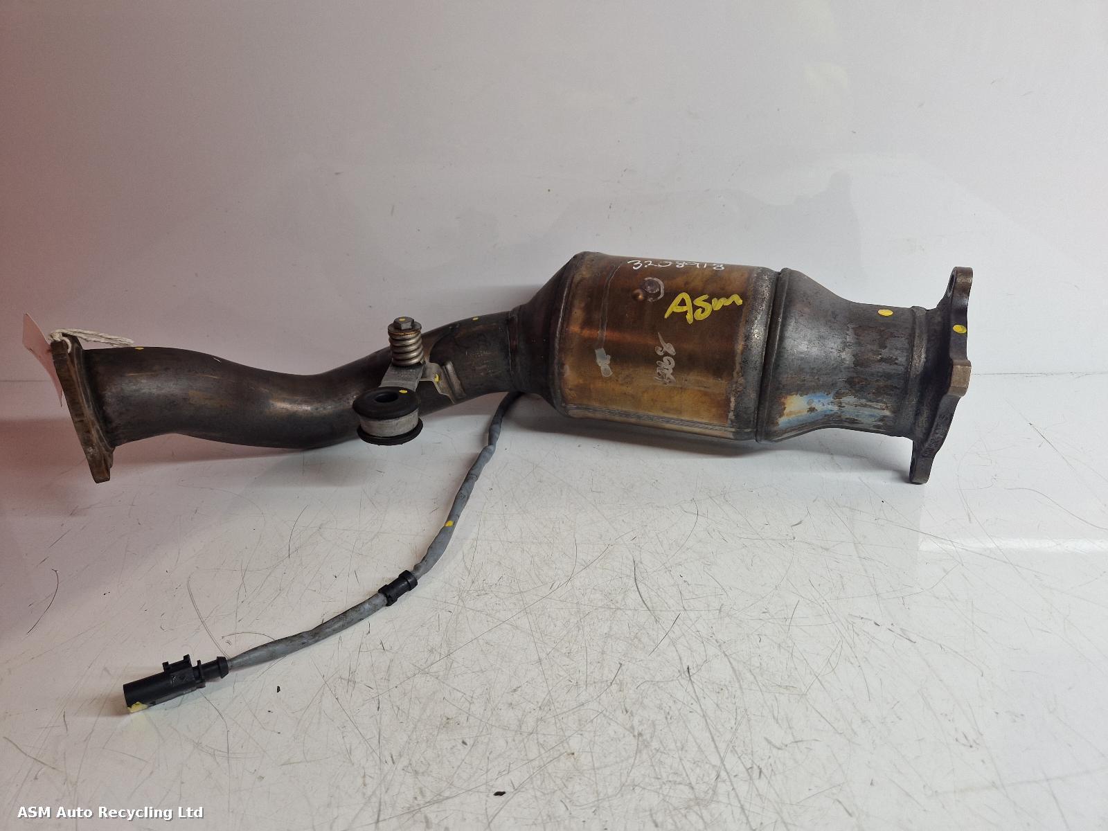 View Auto part Catalytic Converter Audi A4 2015