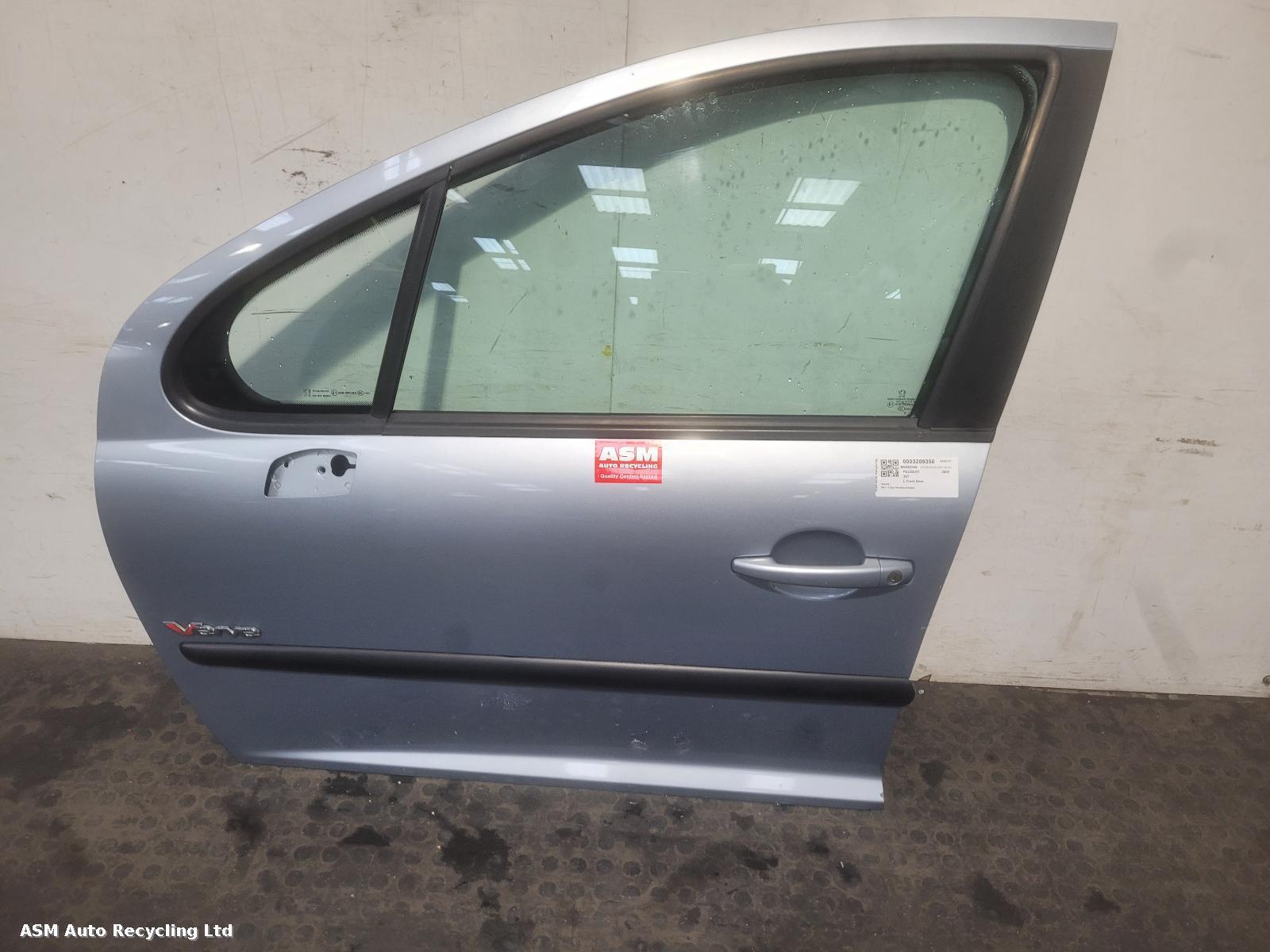 View Auto part L Front Door Peugeot 207 2009