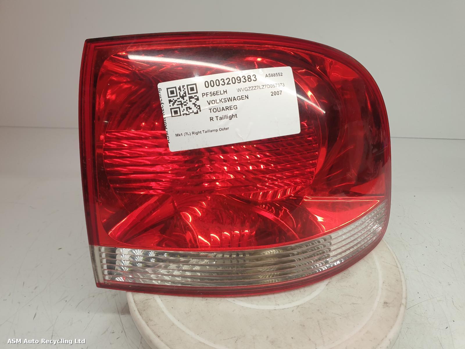 View Auto part R Taillight Volkswagen Touareg 2007