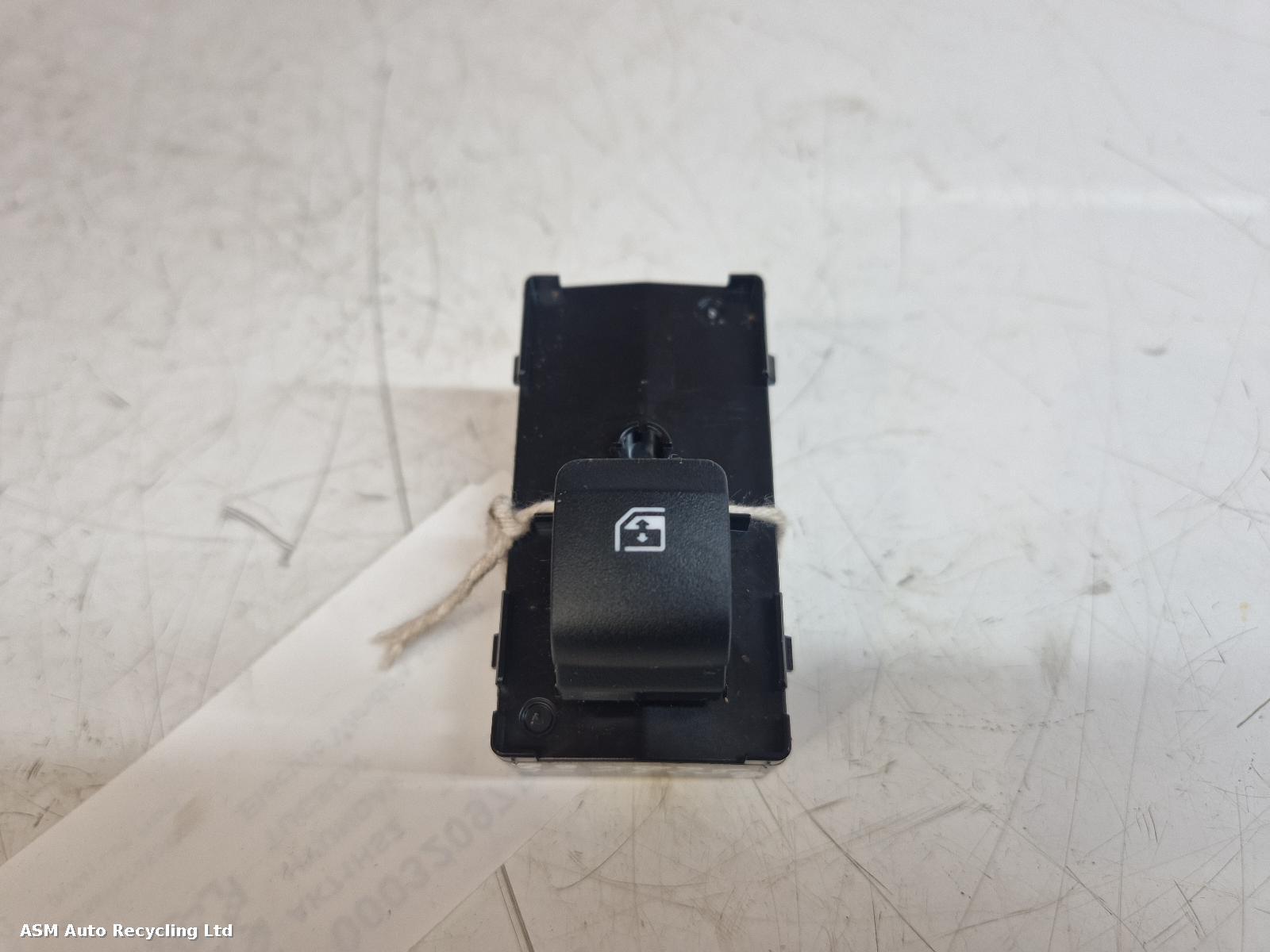 View Auto part Elect. Window Switch Hyundai Tucson 2021