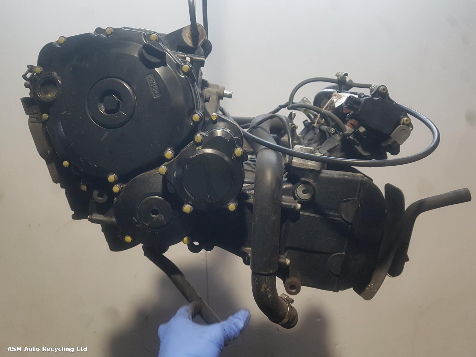 View Auto part Engine Suzuki Gsr 750 2015