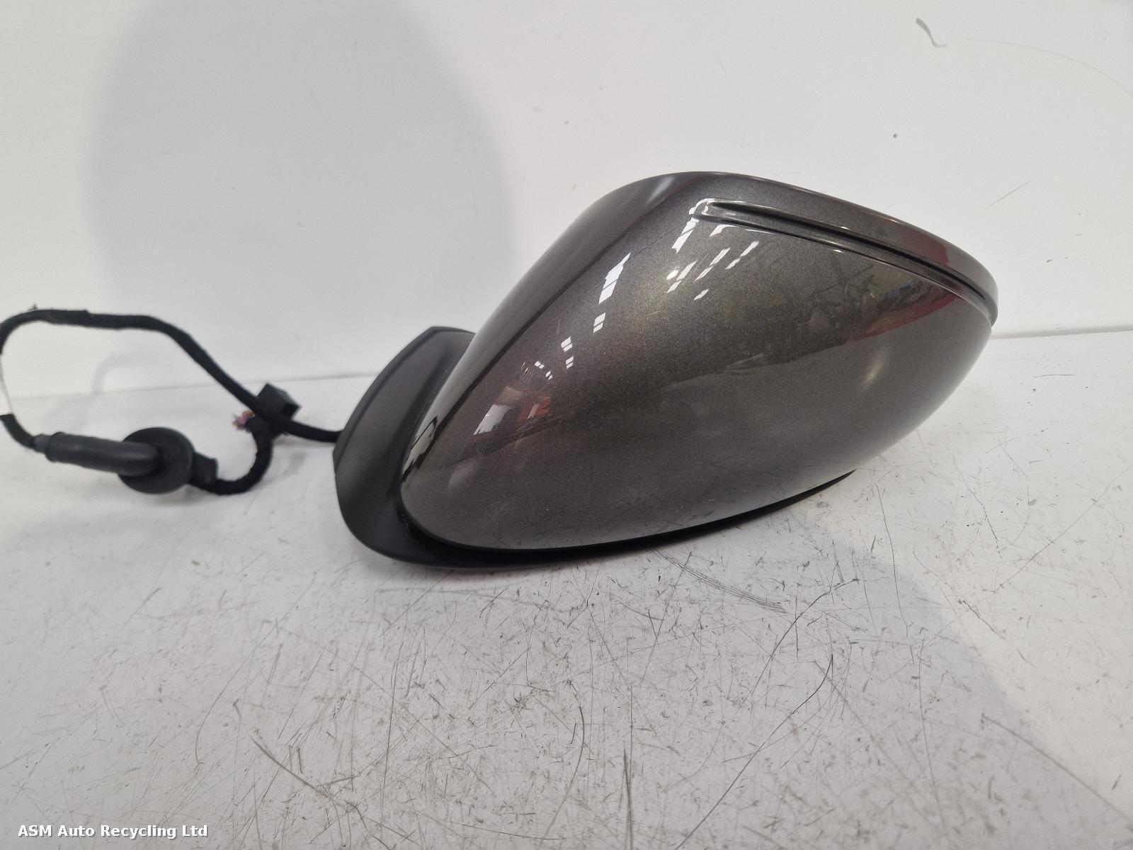 View Auto part L Door Mirror Porsche 911 2018