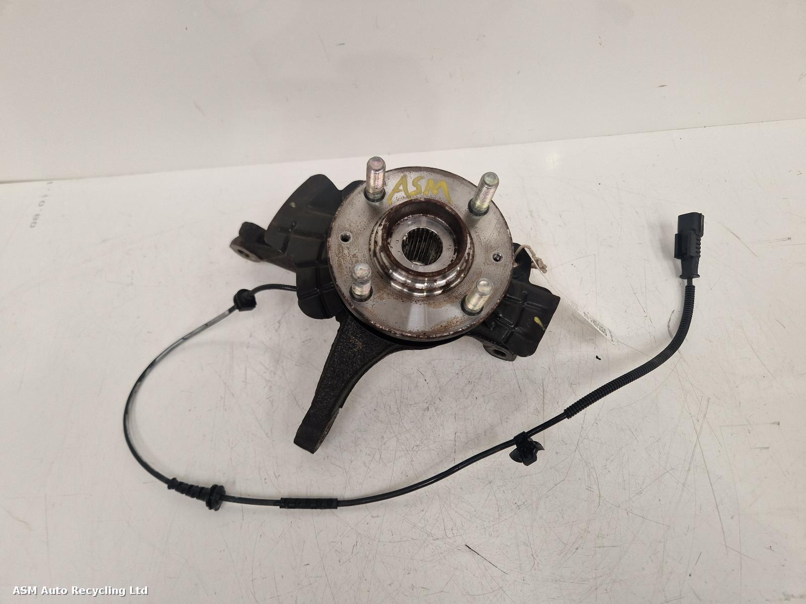 View Auto part RF Hub/Stub Axle Assembly Kia Picanto 2020