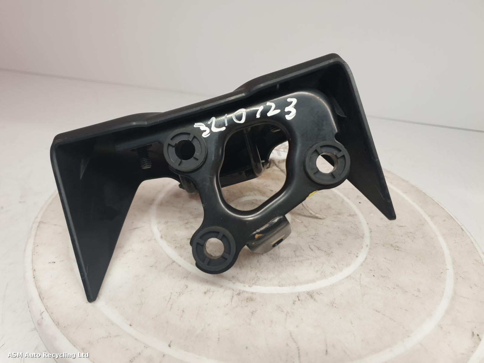 View Auto part Misc Bracket Yamaha Mt-07  2024