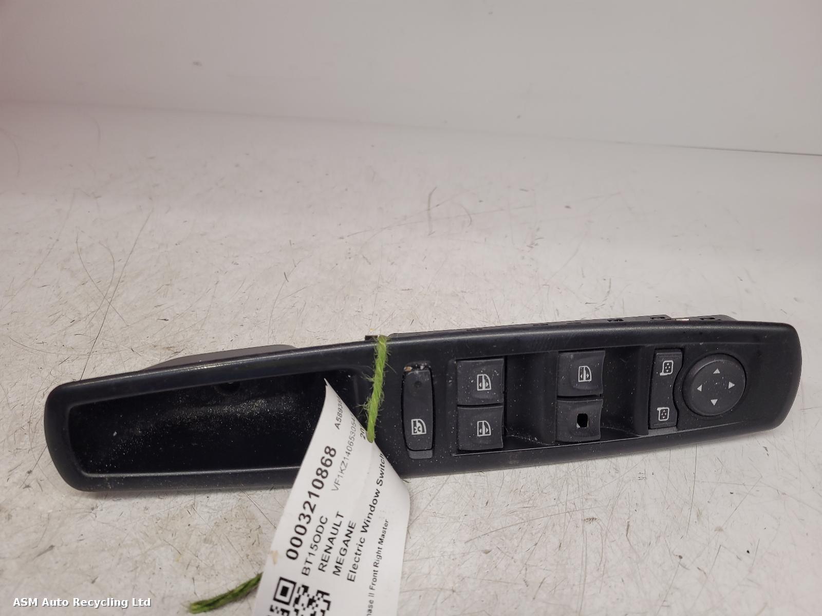 View Auto part Elect. Window Switch Renault Megane 2015