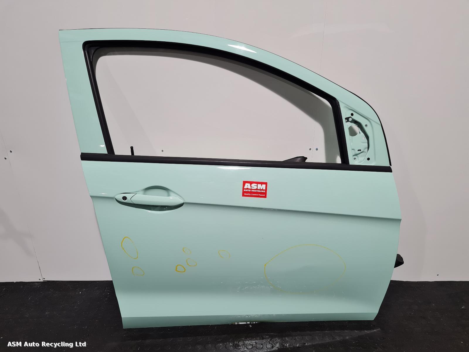 View Auto part R Front Door Vauxhall Viva 2017