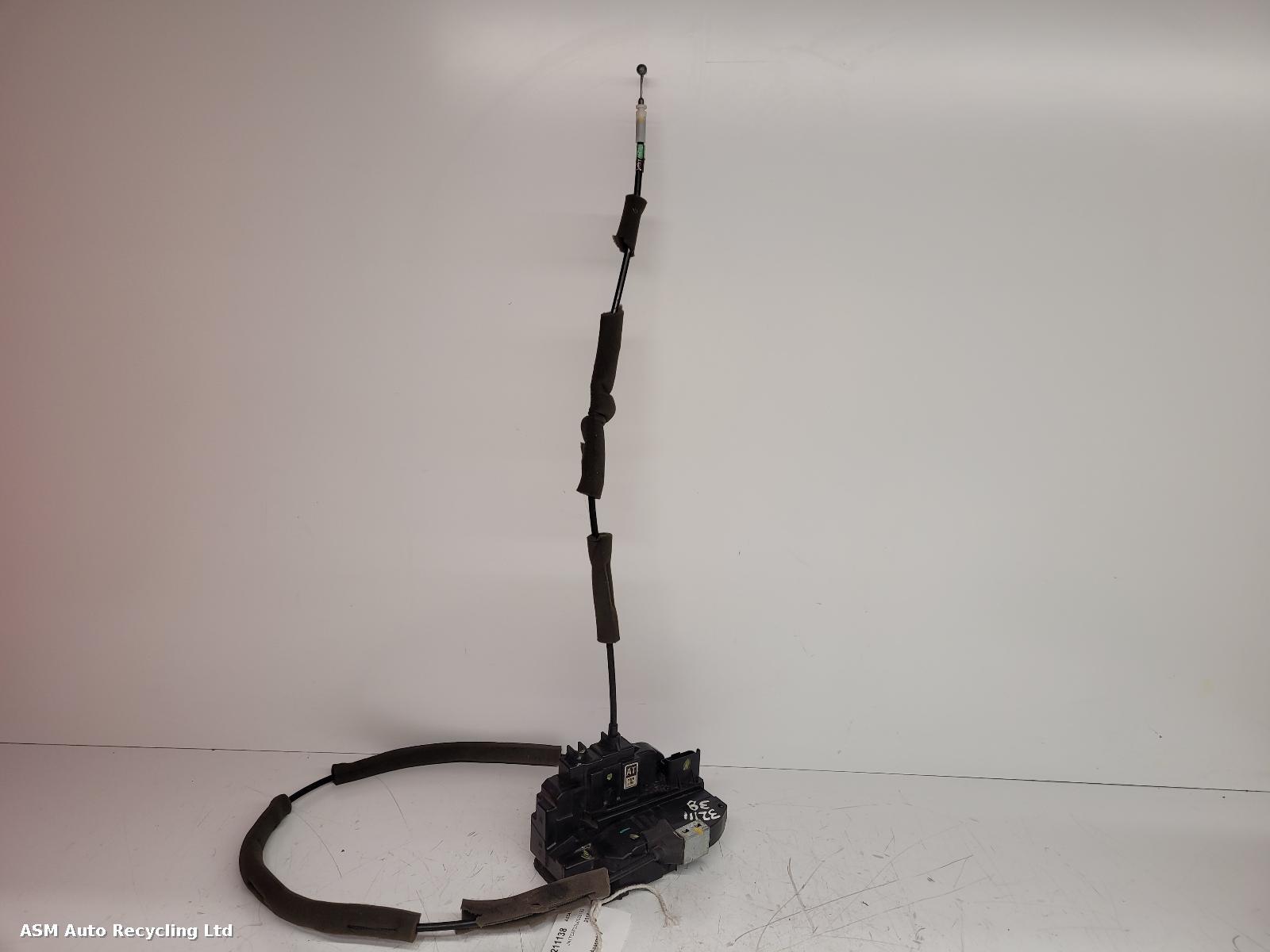 View Auto part Door Lock Assembly Nissan X Trail 2016