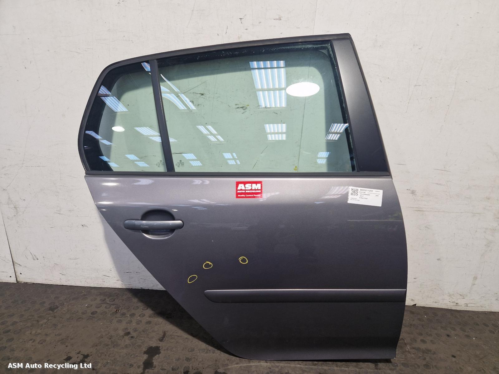 View Auto part R Rear Door Volkswagen Golf 2007