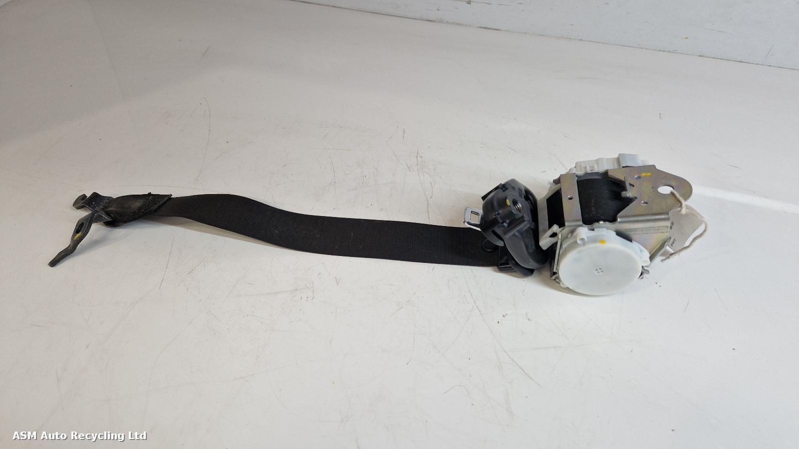 View Auto part Seat Belt Bmw Z4 2016