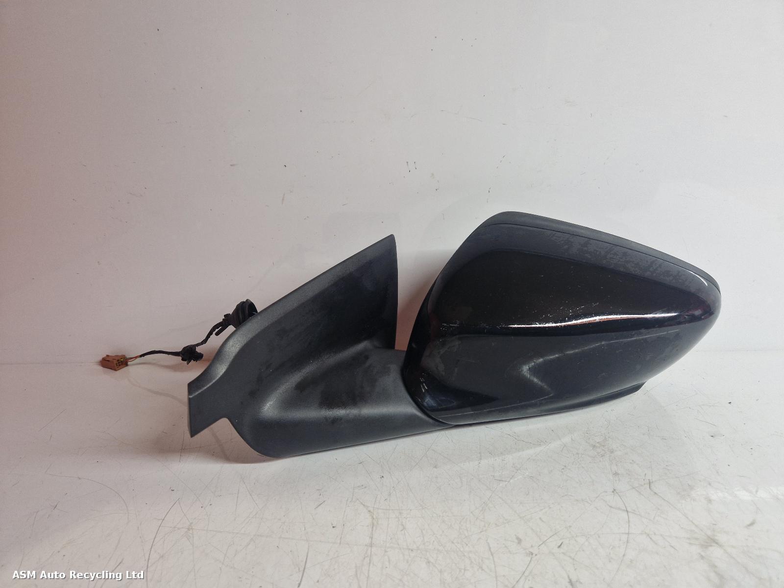 View Auto part L Door Mirror Citroen C4 Cactus 2015