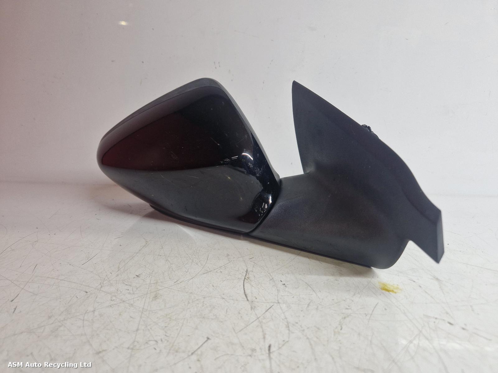View Auto part R Door Mirror Citroen C4 Cactus 2015