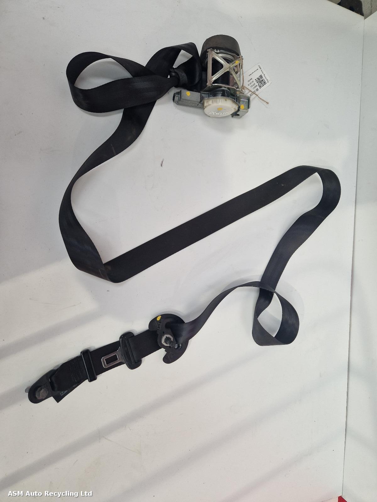 View Auto part Seat Belt Citroen C4 Cactus 2015