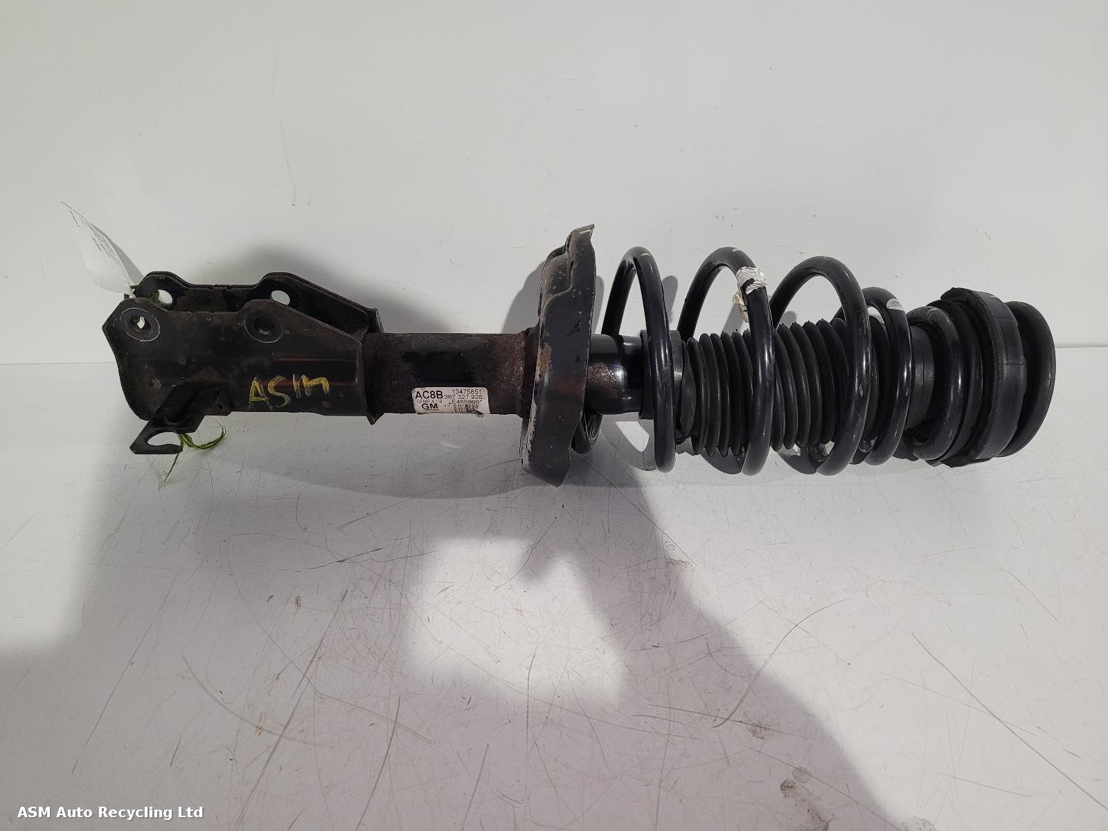 View Auto part RF Strut Vauxhall Insignia 2016
