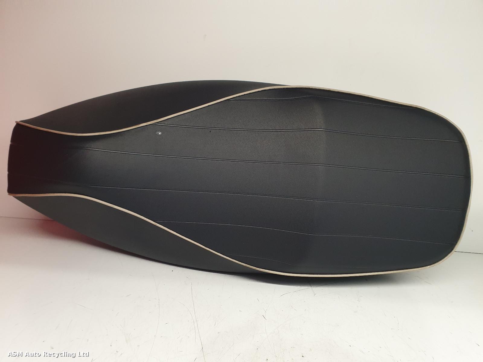 View Auto part Front Seat Piaggio Vespa Gts 125 2019