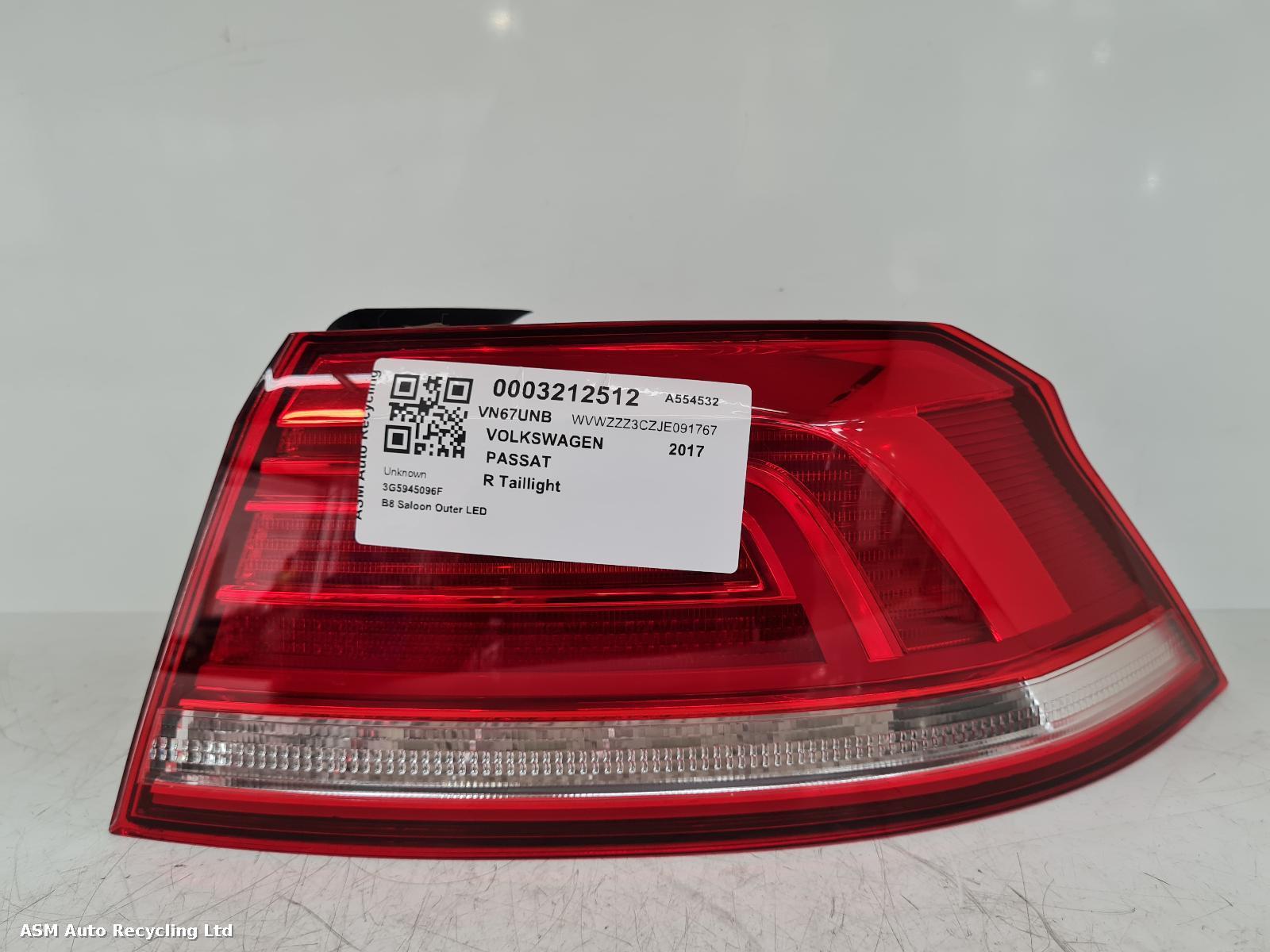 View Auto part R Taillight Volkswagen Passat 2017