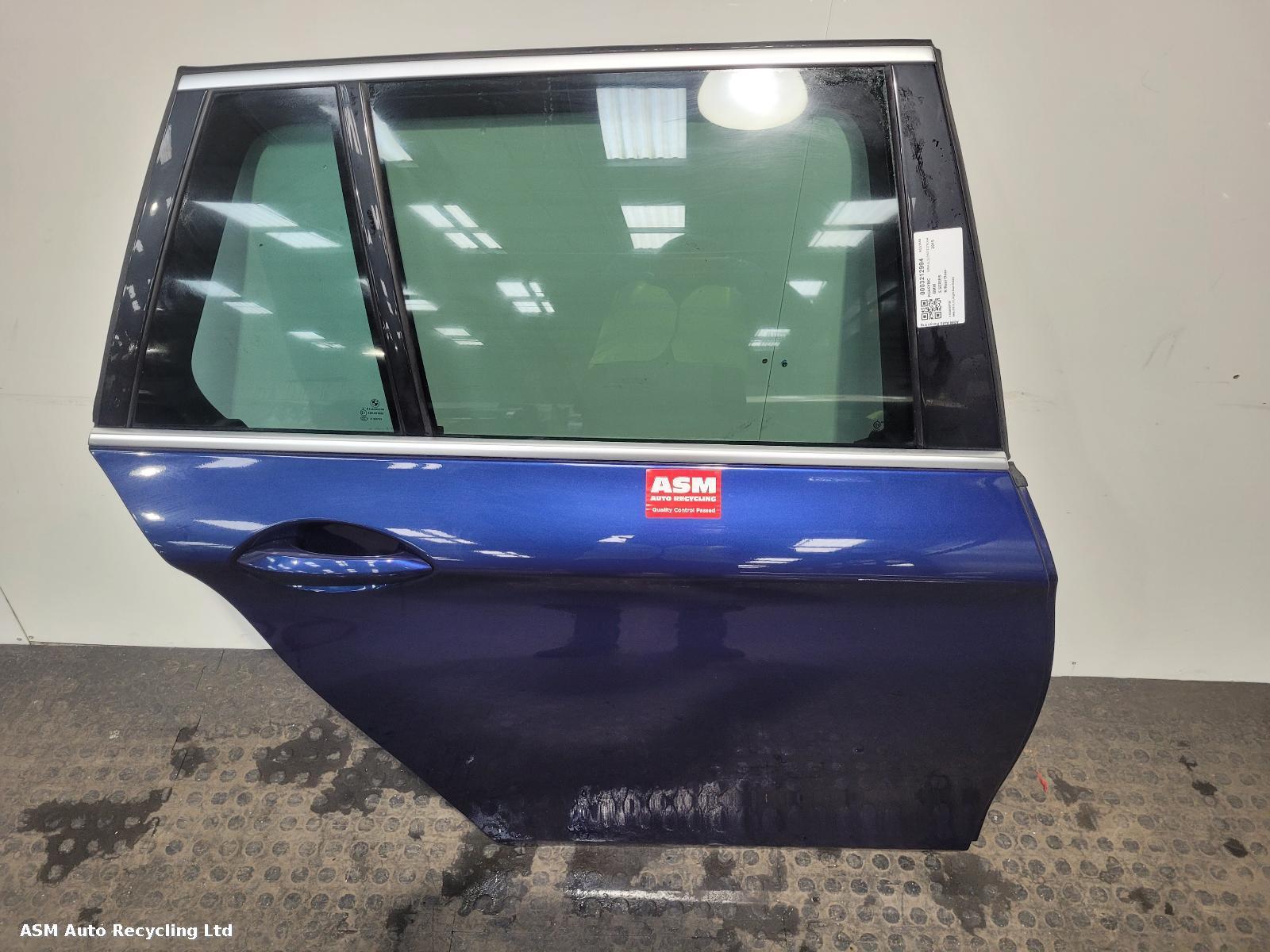 View Auto part R Rear Door Bmw 5 Series 2015
